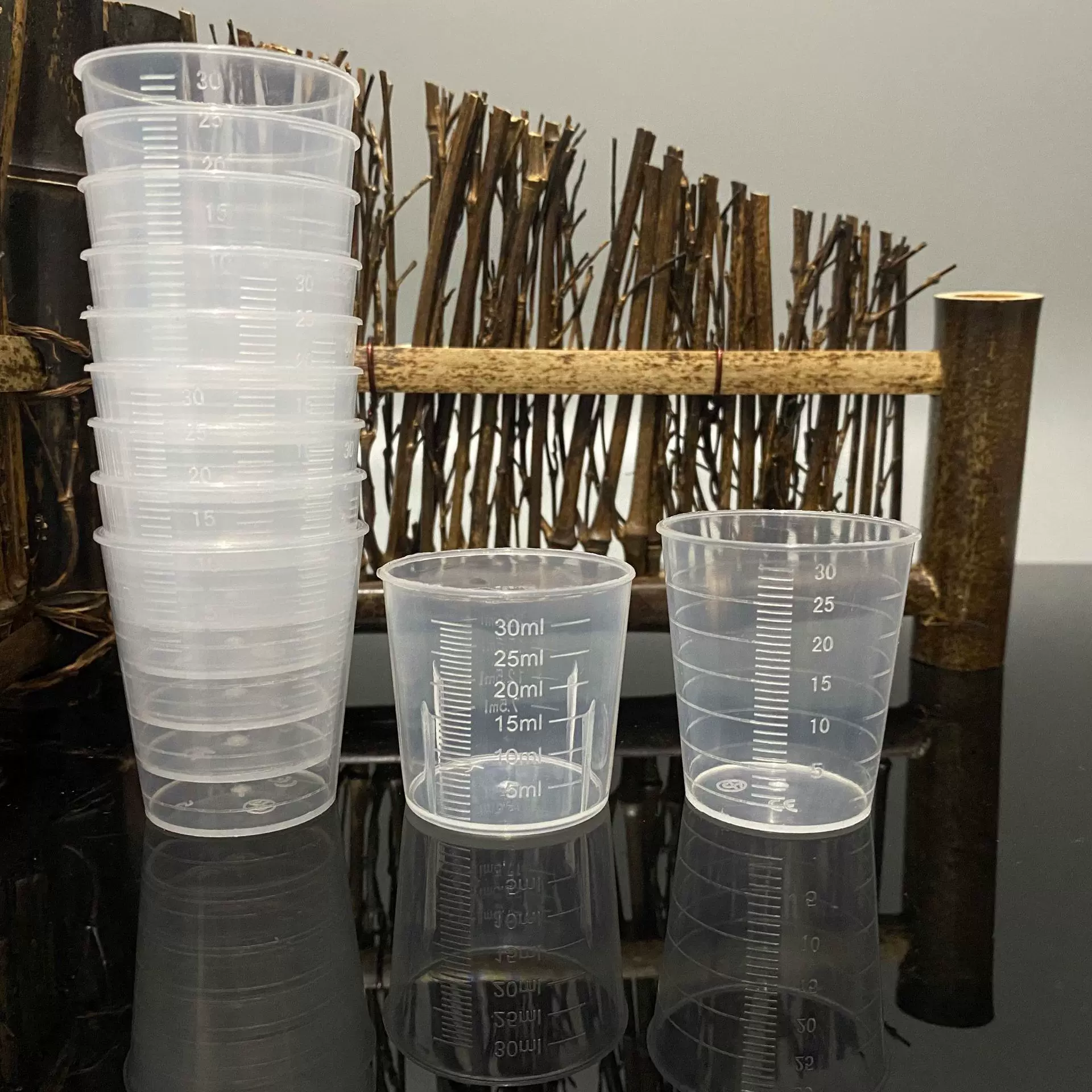 现货30ML塑料量杯带刻度多规格 PP塑料透明分装杯 化妆品稀释杯