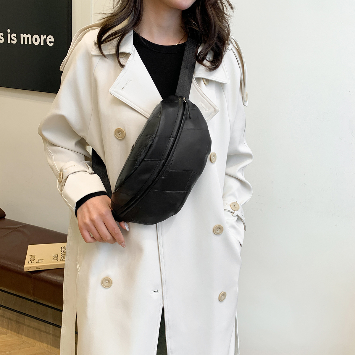 223g Weight Polyester Lining Material Zipper Closure Type Sling Strap Strap Type Fanny Pack Bags Type Casual, Daily, Shopping Occasion Nylon Material Cows, Solid Color Pattern All Seasons Season Women's Gender Basic Style Oval Shape Women's Basic Cows Solid Color Nylon Waist Bags 20