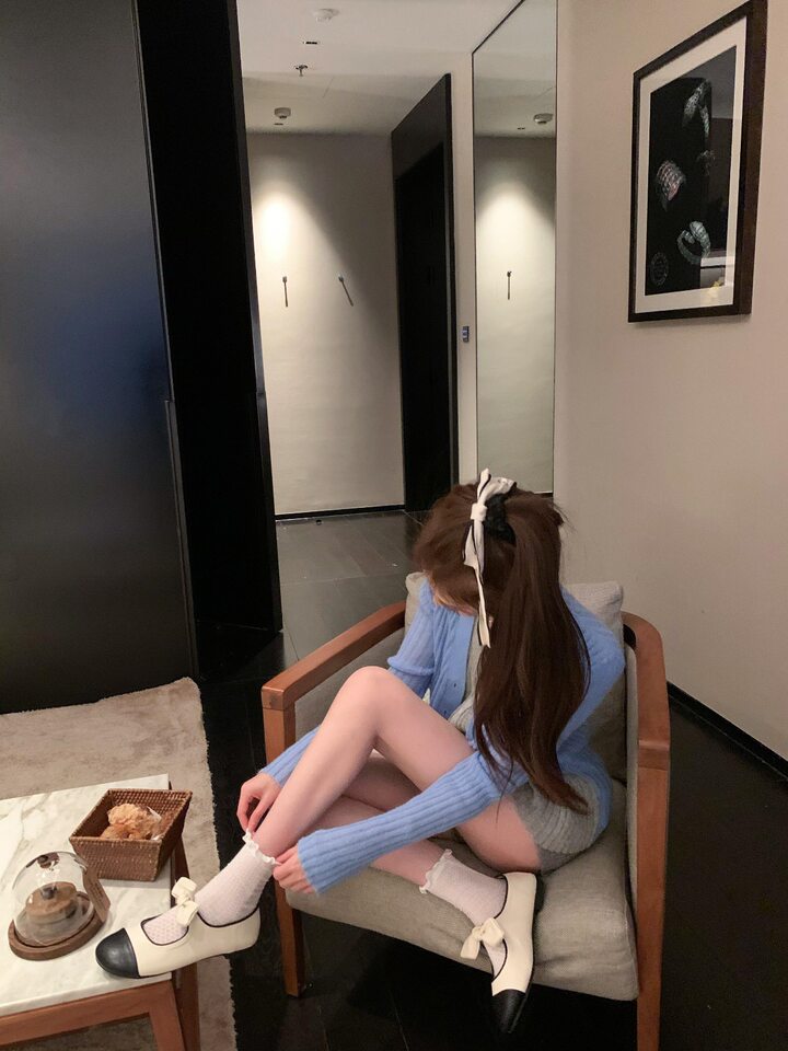 Giày Mary Jane nữ da thật đính nơ, đế dày gót ẩn tăng chiều cao, mũi tròn — Bạc, độn gót, hàng có sẵn, Màu be, độn đế, hàng có sẵn, Màu trắng sữa, độn đế, hàng có sẵn chi tiết 24