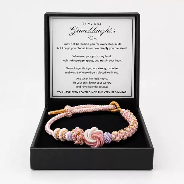 Fresh and cute wearable beaded jewelry, handmade woven bracelet, peach blossom knot hand rope, handmade mandala knot bracelet