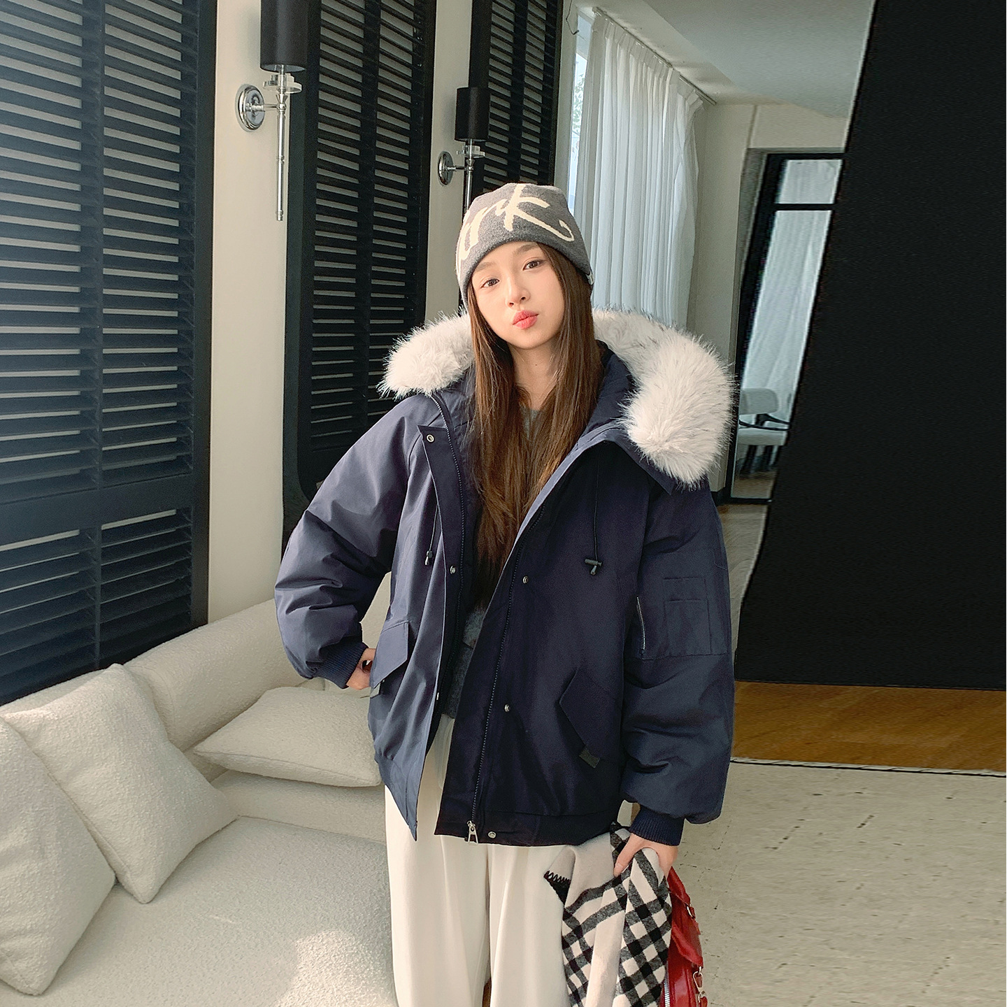 Herramientas para superar el invierno femenino de 2025 nuevo estilo coreano suelto engrosado calentamiento corto pareja de algodón chaqueta casual image 1