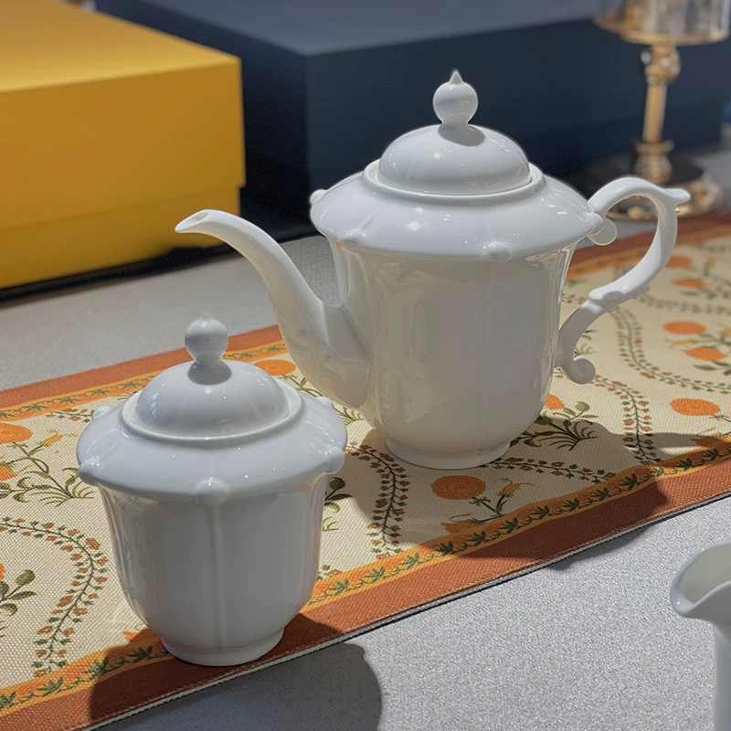 Coffee capacious set, coffee pot, European style