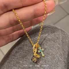 好特别！新款金色方块筛子蓝钻十字架吊坠项链气质不掉色高级颈链