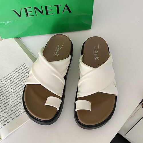 Women's Cross-Strap Casual Versatile Soft Sole Slides for Outdoor Wear, 2025 Summer, Unconventional Anti-Slip Thick Sole Toe Cover Slippers