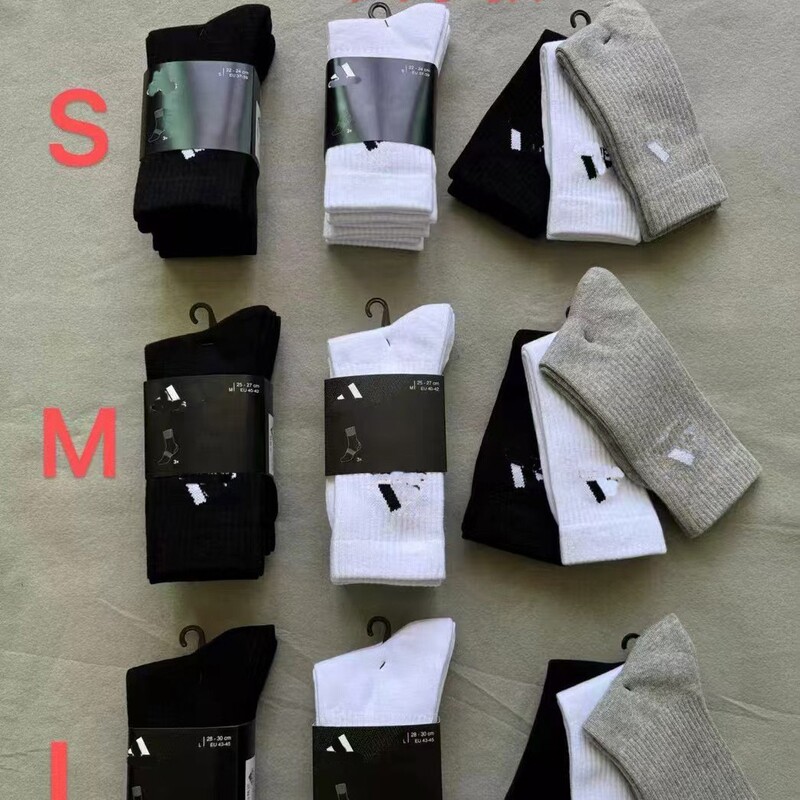 Dissis Clover Mid-Calf Socks for Men and Women, Cotton Sports Socks, Short Sweat-Absorbing Socks, Long Towel-Bottom Socks, All-Season Basketball Socks Dissis Clover Mid-Calf Socks for Men and Women, Cotton Sports Socks, Short Sweat-Absorbing Socks, Long Towel-Bottom Socks, All-Season Basketball Socks