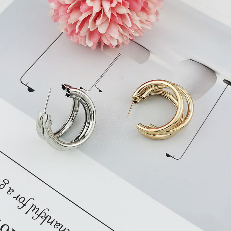 Daily Occasion 1 Pair Simple Style C Shape Metal Ear Studs