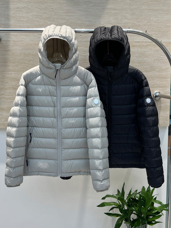 90白鸭绒排骨羽绒服女轻薄短款2025冬新款轻便简约情侣连帽外套男|undefined