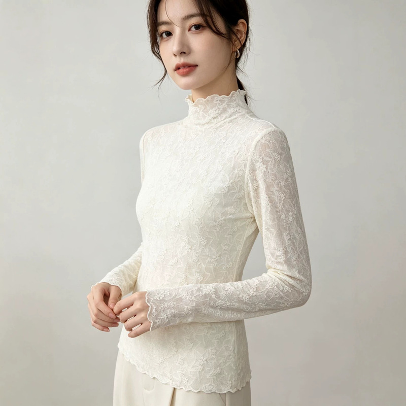 Star and flower lace half-high collar base shirt for women, exquisite hollow texture, suitable for autumn and winter, versatile for single or layered wear, slimming effect