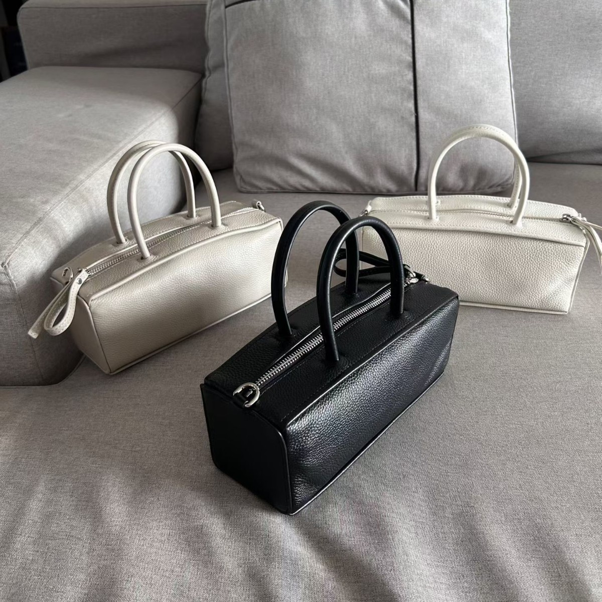 New Korean Style Top Grain Leather Mini Square Bag - Versatile Handbag & Crossbody Baguette - Thumbnail 4