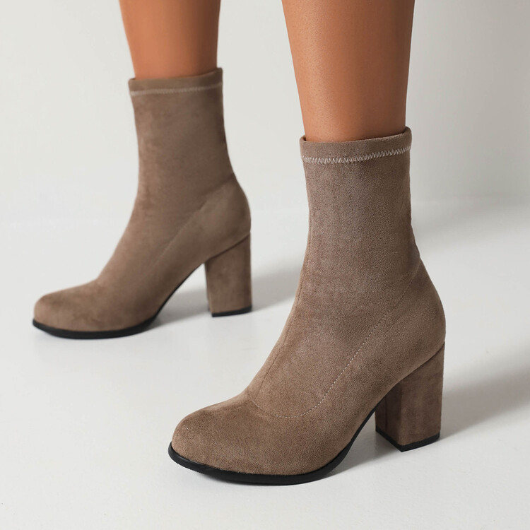 40-46 cross-border Europe and the United States foreign trade autumn and winter elastic short boots socks boots thick heel women's boots thin boots short boots G437