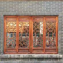 仿古门窗镂空雕花窗户木雕中式仿古四合院实木玄关窗户雕刻水泥
