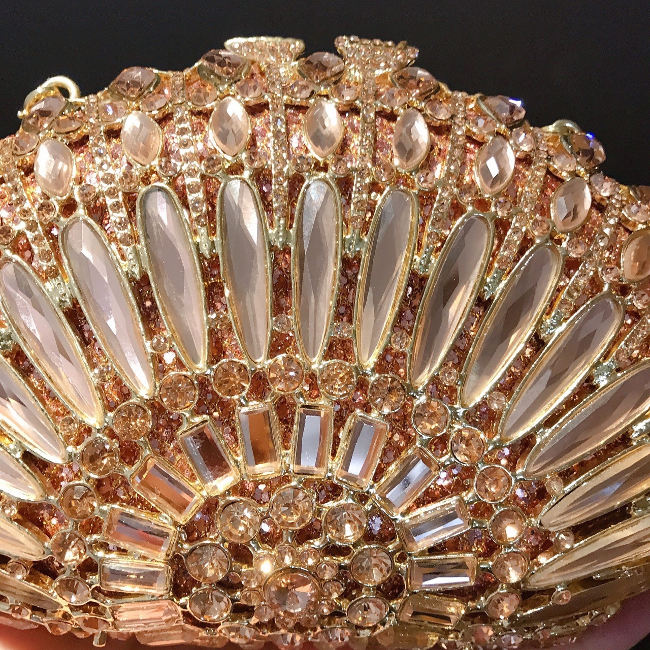 Bolsas de banquete de diamantes de Europa y América bolsas de mano de vidrio tipo bolsas de conchas bolsas de metal transfronterizas bolsas de mujer