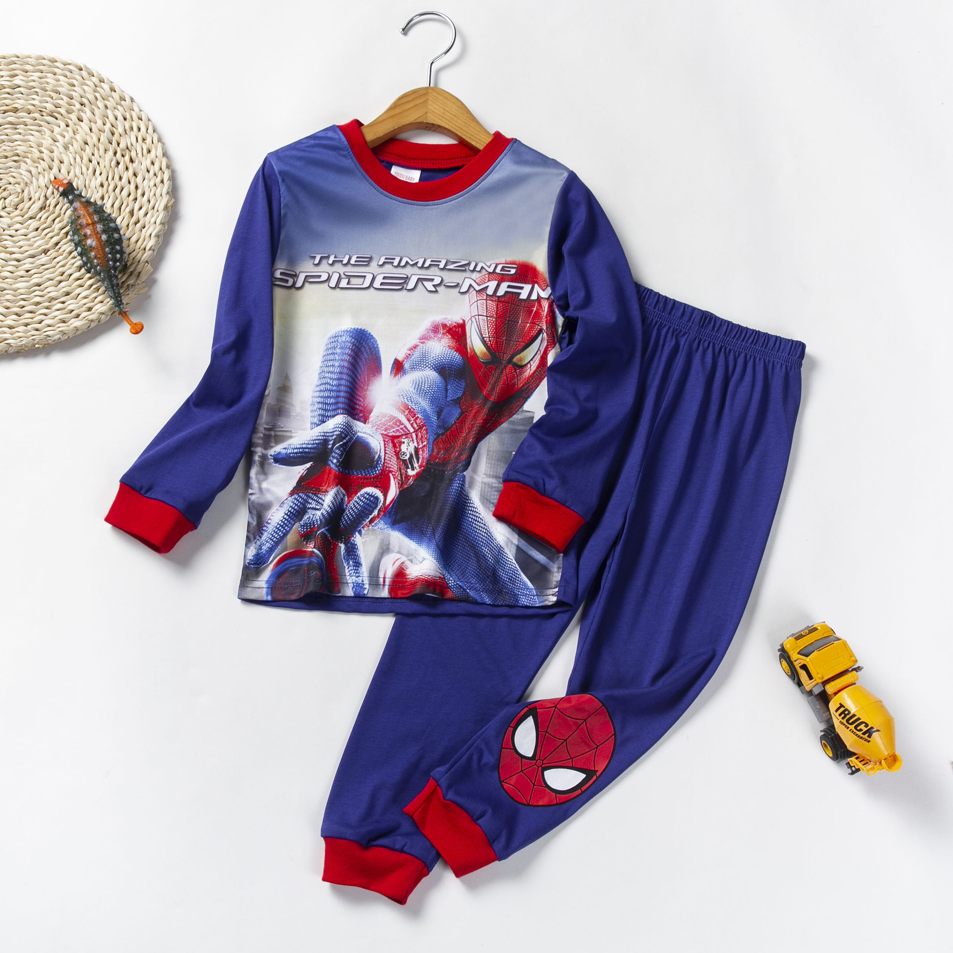Primavera, Otoño e Invierno Pijama de algodón para niños de manga larga traje de dibujos animados para niños bebé homewear Spider-Man Captain America