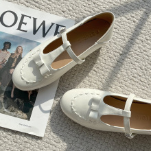 羊皮版真皮气质法式小众复古白色蝴蝶结玛丽珍单鞋平底通勤乐福鞋