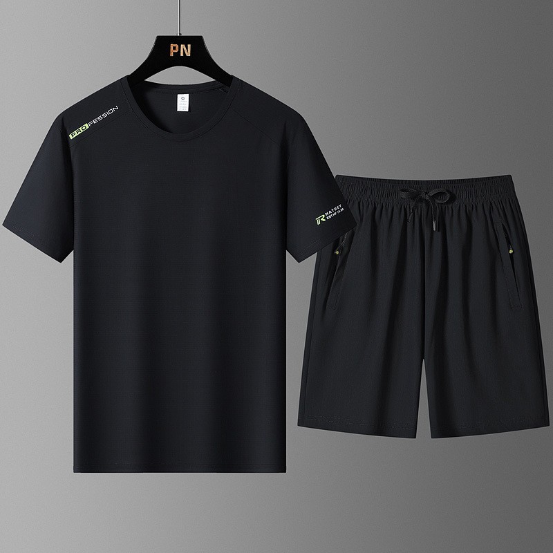 Traje deportivo de seda de hielo de secado rápido de tamaño extra grande Camiseta de manga corta para hombre Nuevo estilo de verano Pantalones casuales para hombre de todo fósforo Conjunto de dos piezas