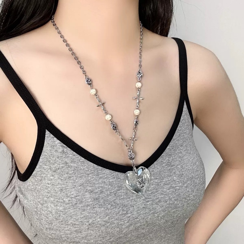 水晶爱心十字架串珠链条项链女小众设计高级感锁骨链甜酷辣妹配饰|undefined