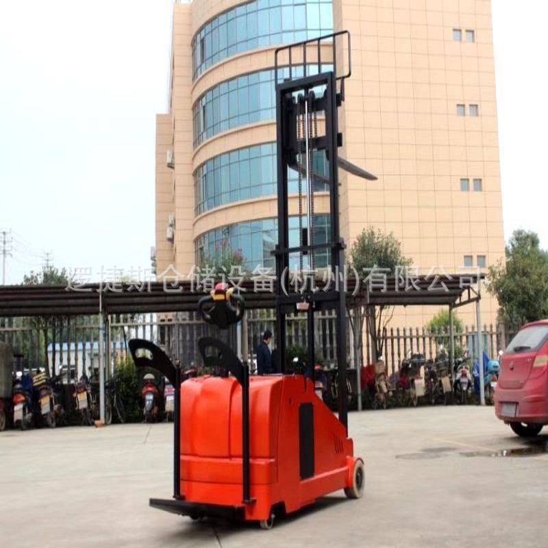 全电动平衡重无支腿堆高车1吨2吨液压叉车装卸堆高车搬运装卸货