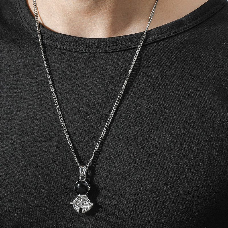 Personality Fashion Meditation Spaceman Pendant Hip Hop Punk Astronaut Necklace AliExpress Hot-Selli