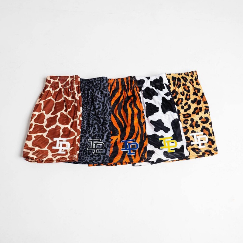 Summer New American Style Over-The-Knee Shorts for Men and Women, Casual High Street Trend, Loose and Breathable Sports Basketball Four-Piece Pants