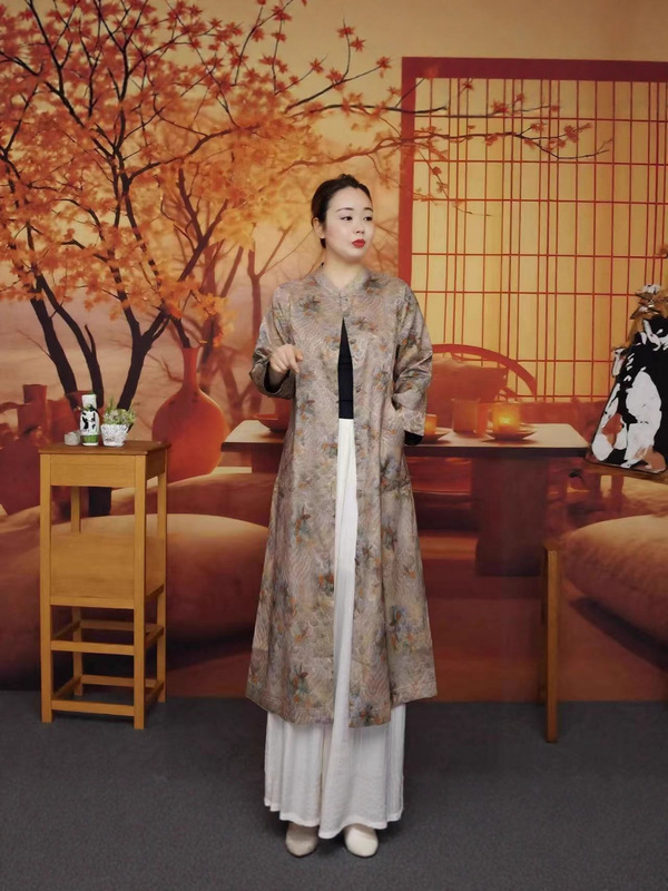 双面双穿2025新款桑蚕丝提花风衣轻奢高贵气质妈妈中长款提花外套|undefined