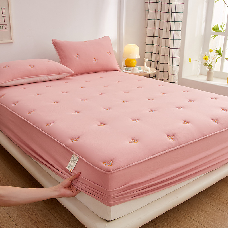 2024 nuevo estilo Clase A algodón lavado bordado sábana funda de cama acolchada funda de colchón para el hogar ropa de cama al por mayor