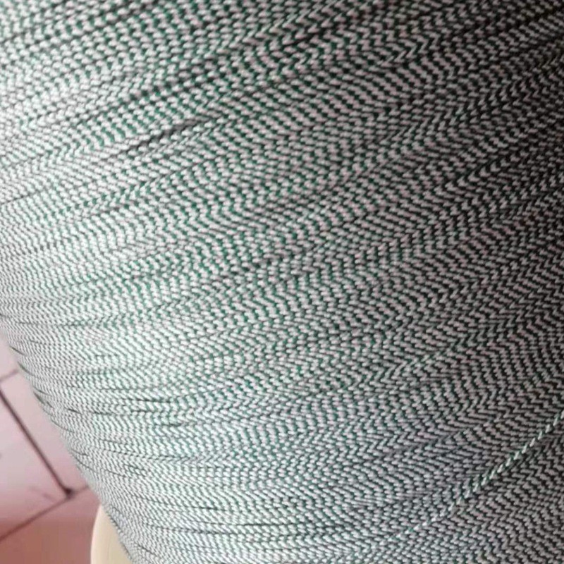 Color verde y blanco