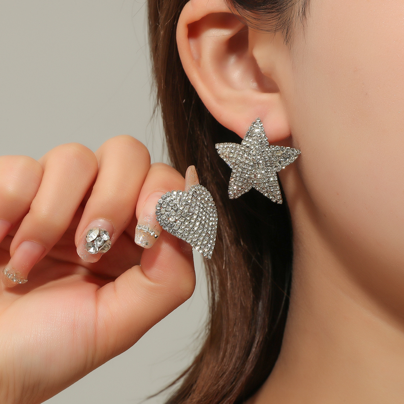 Fashion heartshaped star simple asymmetric full diamond alloy earringspicture4