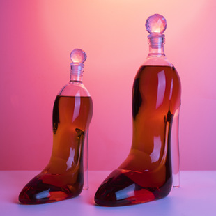 Special-shaped borosilicate red wine high heel shoes decanter whiskey creative ornaments