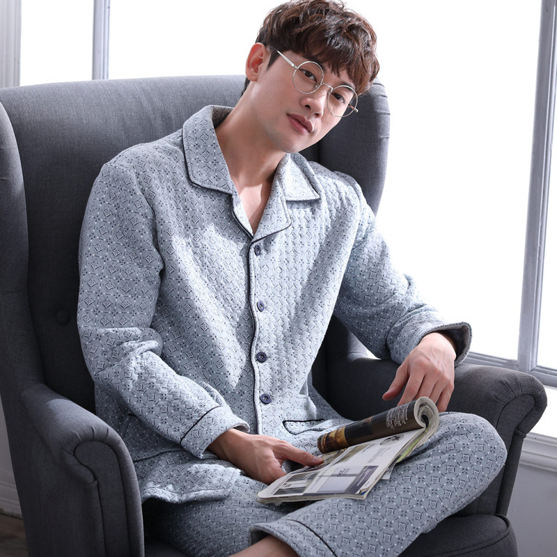 100% Cotton Autumn and Winter Three-Layer Thermal Interlayer Men's Thickeneded Long-Sleeved 100% Cotton Thin Quilted Pajamas Air 100% Cotton Autumn and Winter Three-Layer Thermal Interlayer Men's Thickeneded Long-Sleeved 100% Cotton Thin Quilted Pajamas Air