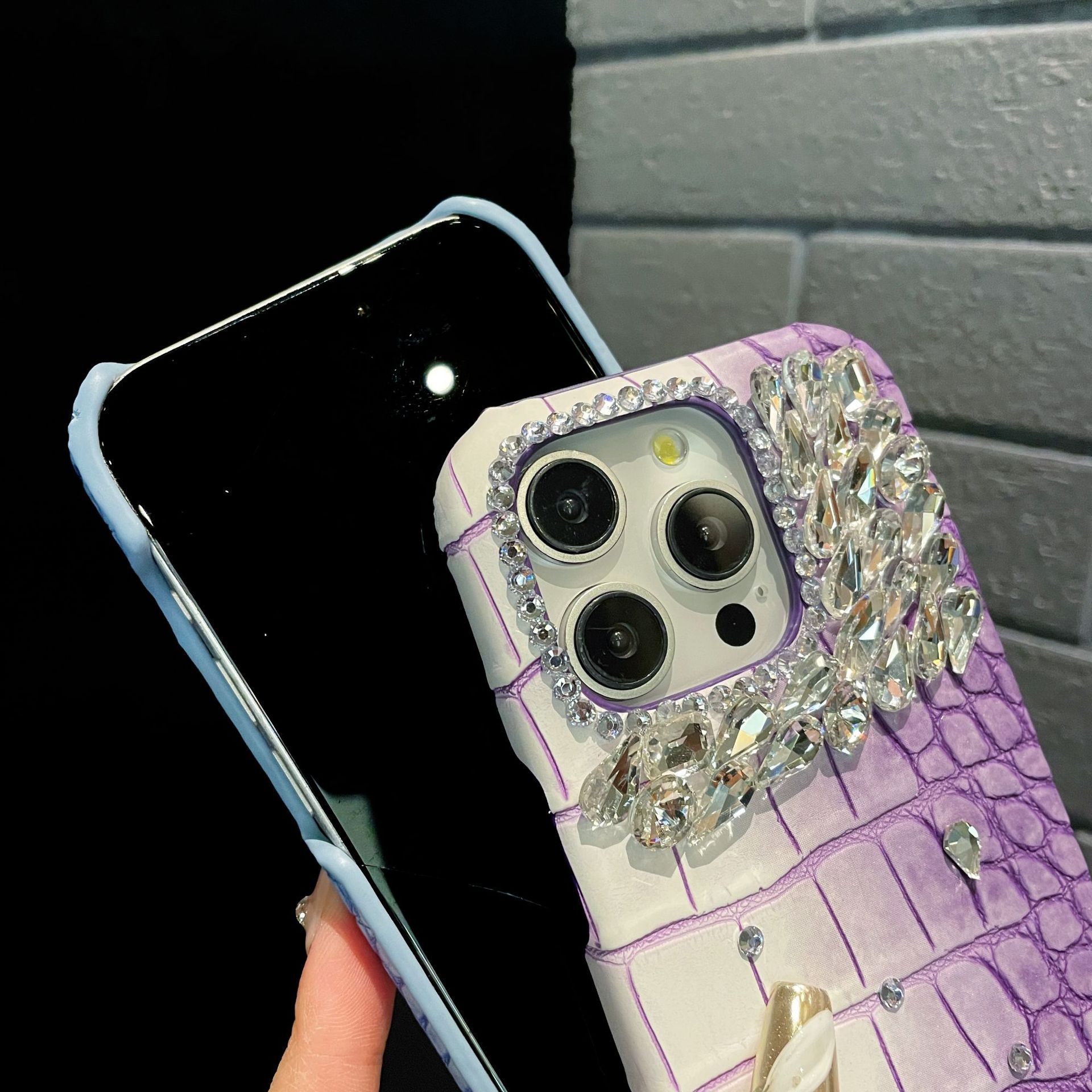 Ốp lưng điện thoại nửa cứng vân cá sấu pha lê lấp lánh cho iPhone 7-15 — Màu xanh quân đội kim cương lấp lánh, Hoa violet kim cương lấp lánh, Hồng lấp lánh, Xanh denim kim cương lấp lánh chi tiết 10