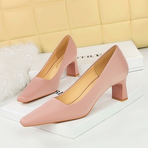 6186-2 Korean Edition Fashion Versatile Simple Fit High Heel Thick Heel Shallow Mouth Square Head Satin Women's Sho