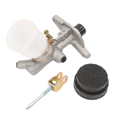 500/520, Brake master cylinder