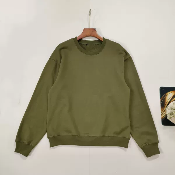 70666 New hooded sweatshirt