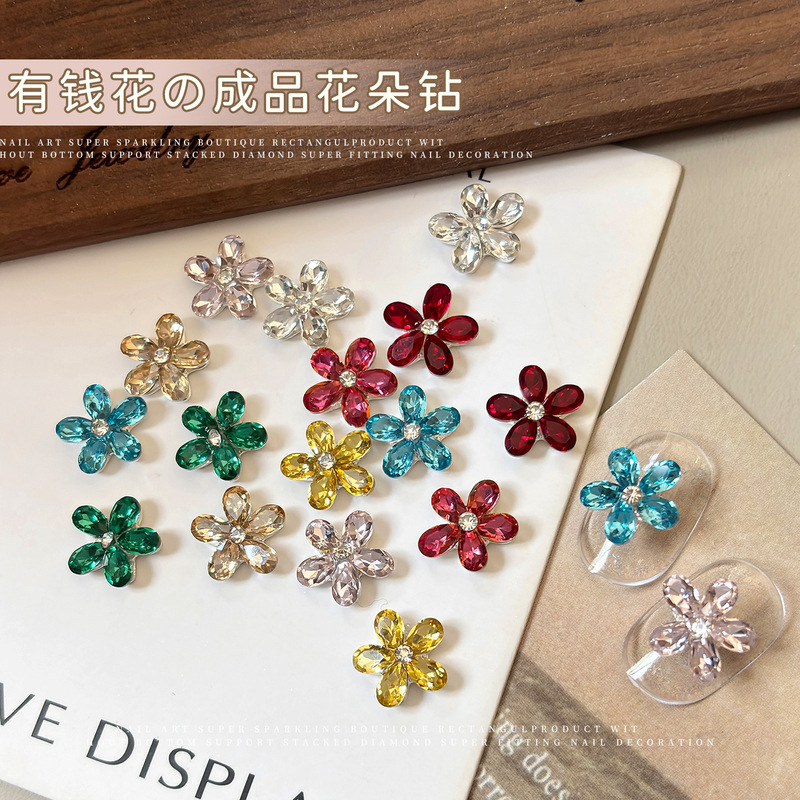 Luxurious Nail Art Decorations with Diamonds for New Year, Fortune Flowers, Ready-Made Golden Flower Designs with Stacked Diamonds for Nail Decoration Luxurious Nail Art Decorations with Diamonds for New Year, Fortune Flowers, Ready-Made Golden Flower Designs with Stacked Diamonds for Nail Decoration