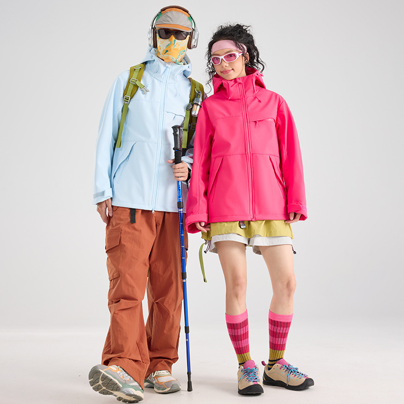 2025 Autumn New Couple Bright Color Outdoor Trendy Soft Shell Jacket Men's and Women's Windproof and Water-Repellent Warm Hooded Jacket 2025 Autumn New Couple Bright Color Outdoor Trendy Soft Shell Jacket Men's and Women's Windproof and Water-Repellent Warm Hooded Jacket