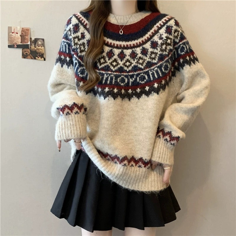 Fair Isle Red Christmas Cashmere Pullover Sweater for Women, Atmospheric Knitwear with Contrasting Colors, Heavy-Duty Autumn and Winter Top Fair Isle Red Christmas Cashmere Pullover Sweater for Women, Atmospheric Knitwear with Contrasting Colors, Heavy-Duty Autumn and Winter Top