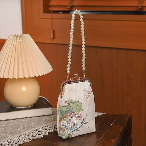 Hanfu embroidered coin purse, antique cheongsam banquet small shoulder bag, pearl handheld embroidered shoulder bag