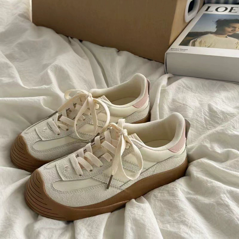 Net Red Nittle ретро немецкая обувь женская 2024 летняя новая дышащая маленькая белая обувь дикая повседневная обувь обувь ~ Прилив