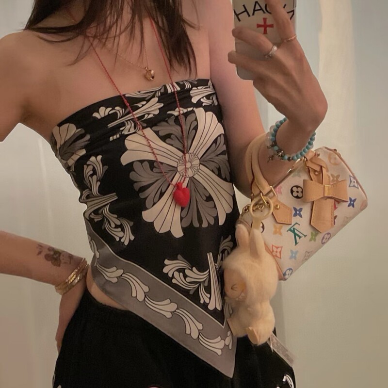 Crow Cross All-Over Print Totem Silk Scarf Headscarf for Women, Summer Design, American Retro Style, Slimming Tube Top Vest Crow Cross All-Over Print Totem Silk Scarf Headscarf for Women, Summer Design, American Retro Style, Slimming Tube Top Vest