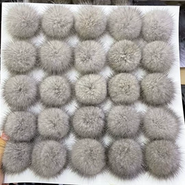 包挂件;毛球;钥匙扣及钥匙扣配件