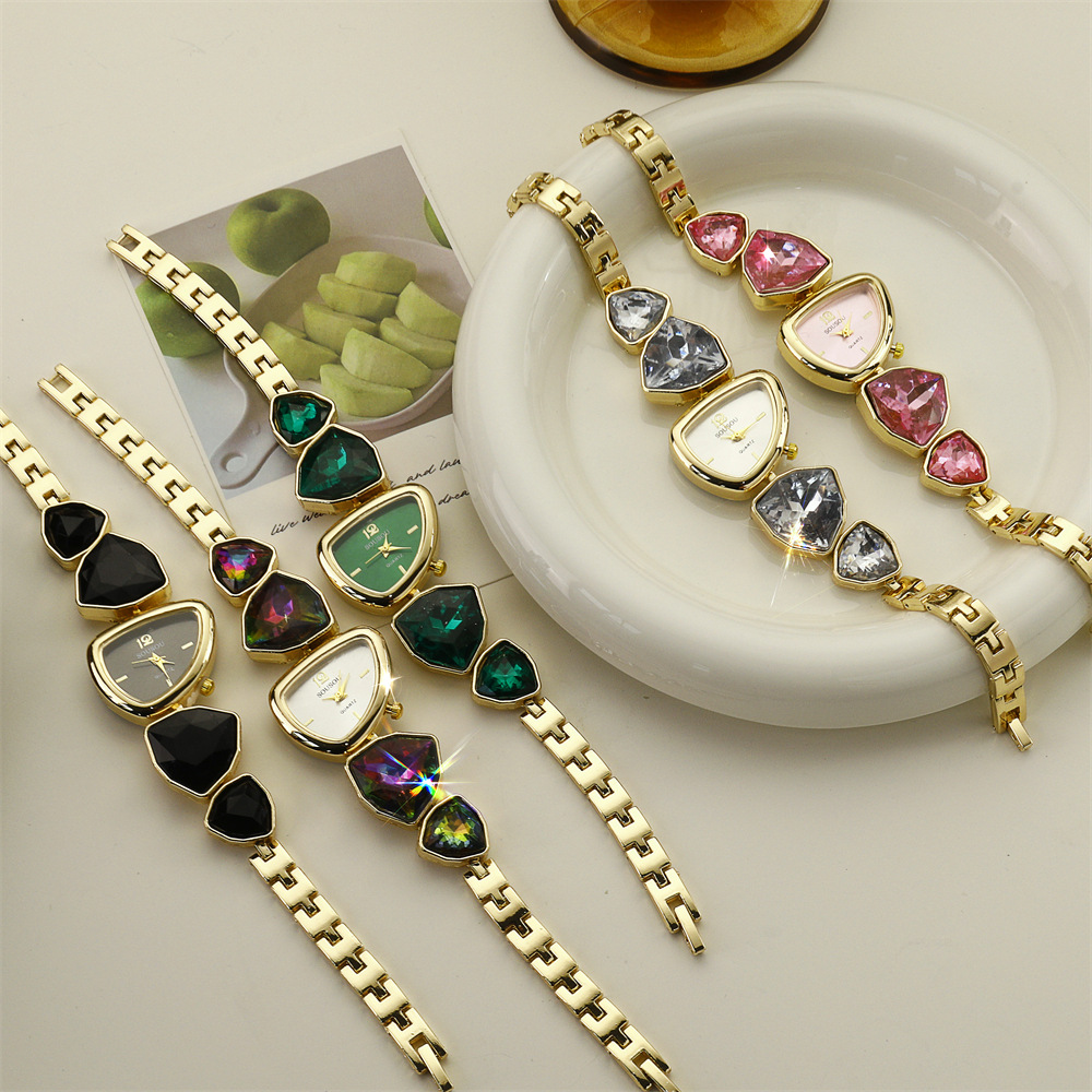 New Colorful Diamond-Encrusted Irregular Special-Shaped Watch for Women, Light Luxury and High-End Diamond-Encrusted Crystal Watch, Cross-Border Popular Watch