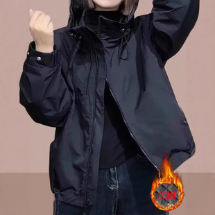 2025�ﶬ���¿�Ůʿ�����׼ӽq�Ӻ񱬿�_�h��С���Ӵ�aŮ�b�޷�