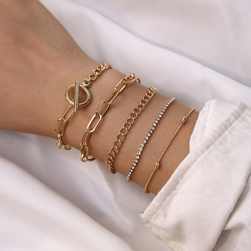 Fashion Ol Bracelet Trend Ot Buckle Multi-layer Popular Diamond Chain Hollow Round Bead Bracelet 5-piece Set display picture 2