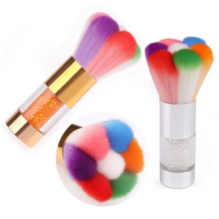Colorido cepillo de polvo de manicuras con pétalos de perforación cepillo de blush cepillo de color arco iris cepillo de maquillaje cepillo de limpieza