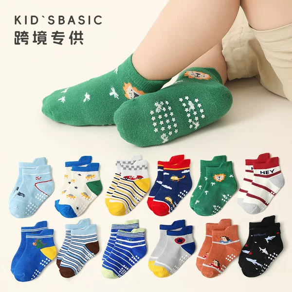 Amazon new cartoon children's socks non-slip baby breathable men and women anti-fall cotton socks 1-3 years old wholesale