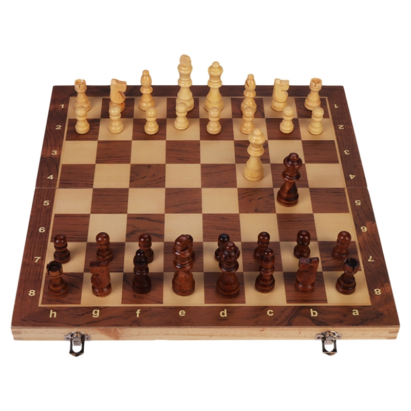 Magnetic chess from natural wood