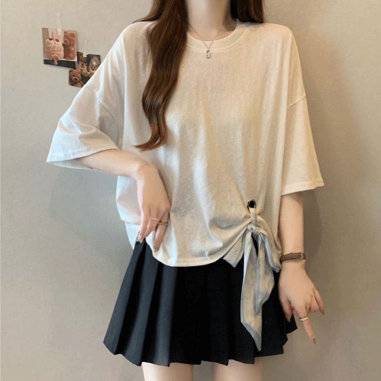 Plus-Size Irregular Tie-Up Niche Short-Sleeve T-Shirt for Women, Summer 2026 New Style, Loose Fit, Slimming, and Flattering Top for Curvy Women