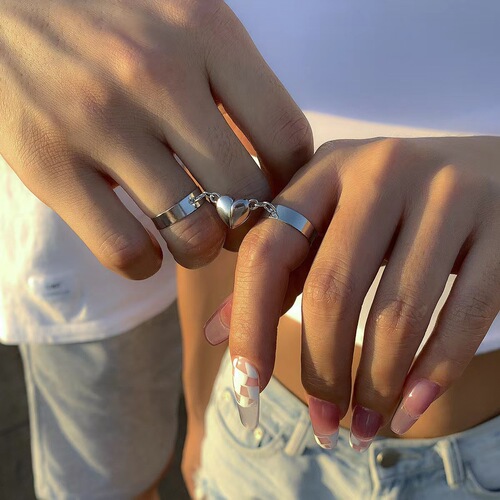 European and American couple love magnetic ring, simple adjustable opening love circle magnet ring couple ring