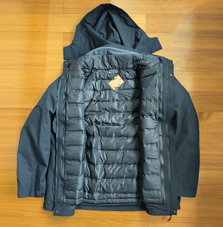 Chaqueta tres en uno para comercio exterior con forro de plumón, abrigo softshell impermeable con capucha para invierno.