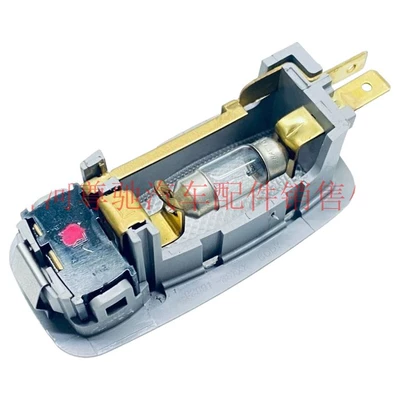 Interior, Sun visor rearview mirror